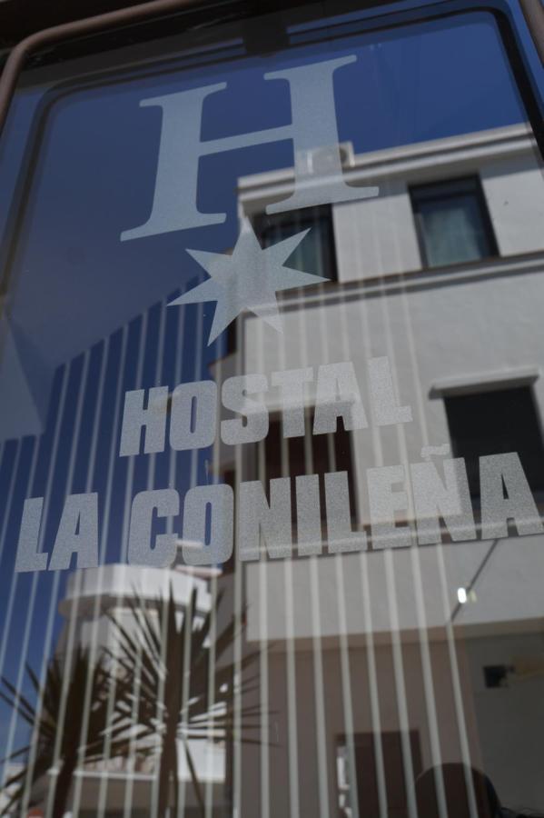 Hostal La Conilena Conil De La Frontera Luaran gambar